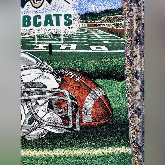 Ohio University Bobcats Woven Tapestry Throw Blanket Athens 37” x 48” - Picture 7 of 9